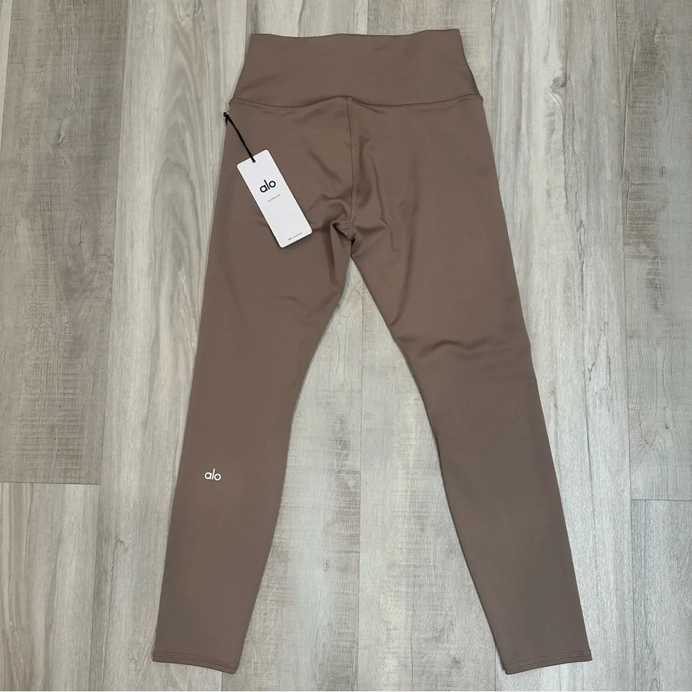 **NWT** ALO Yoga Taupe 7/8 High-Waisted Airlift Leggings